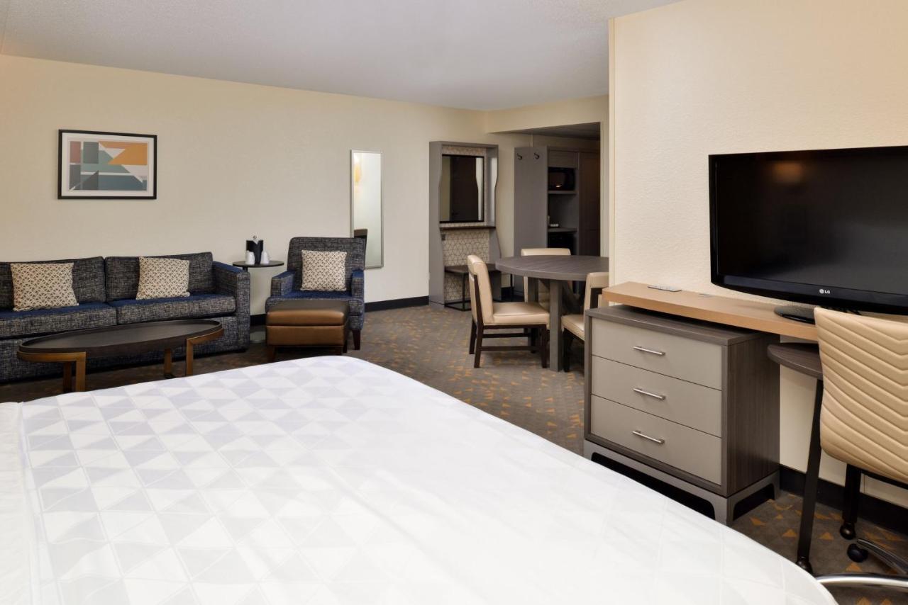 Holiday Inn Hotel & Suites Overland Park-Convention Center By Ihg Kültér fotó