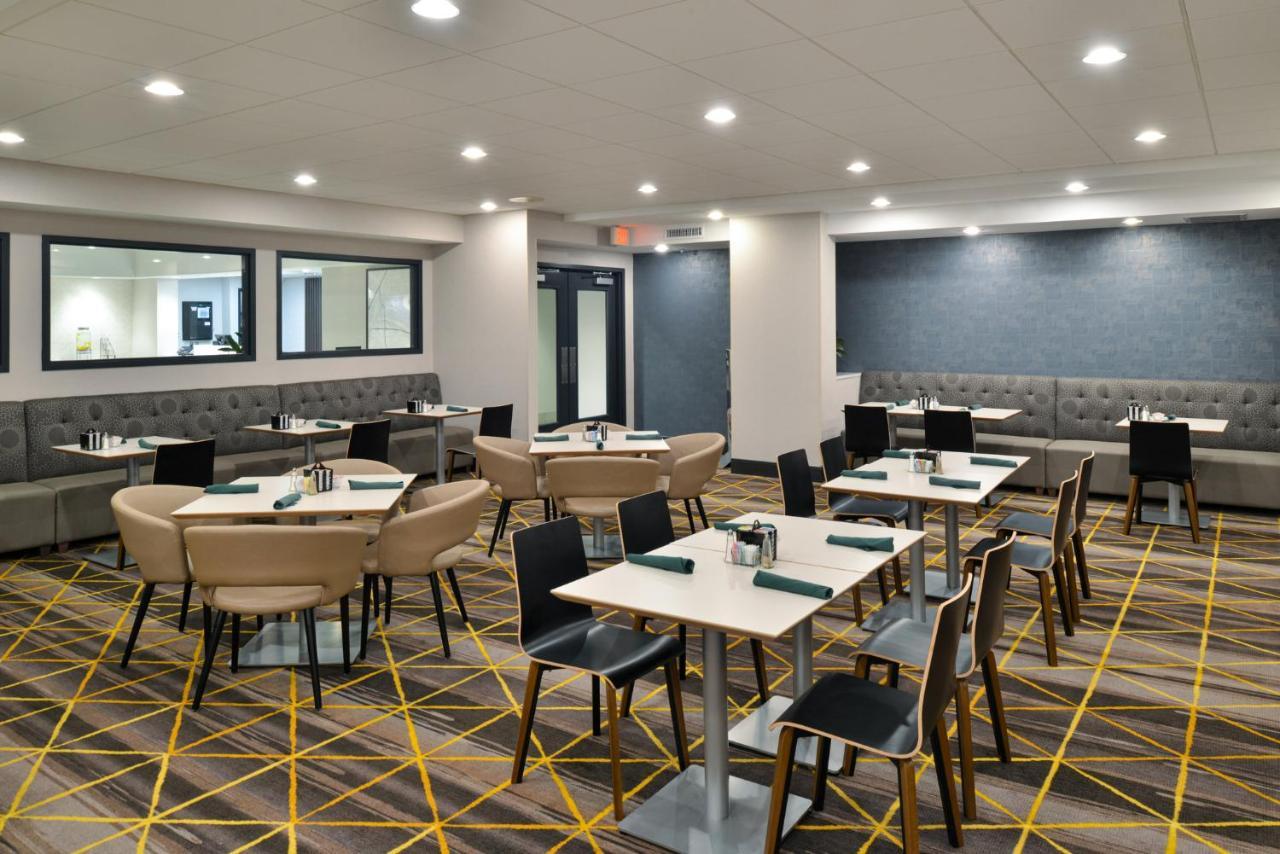 Holiday Inn Hotel & Suites Overland Park-Convention Center By Ihg Kültér fotó