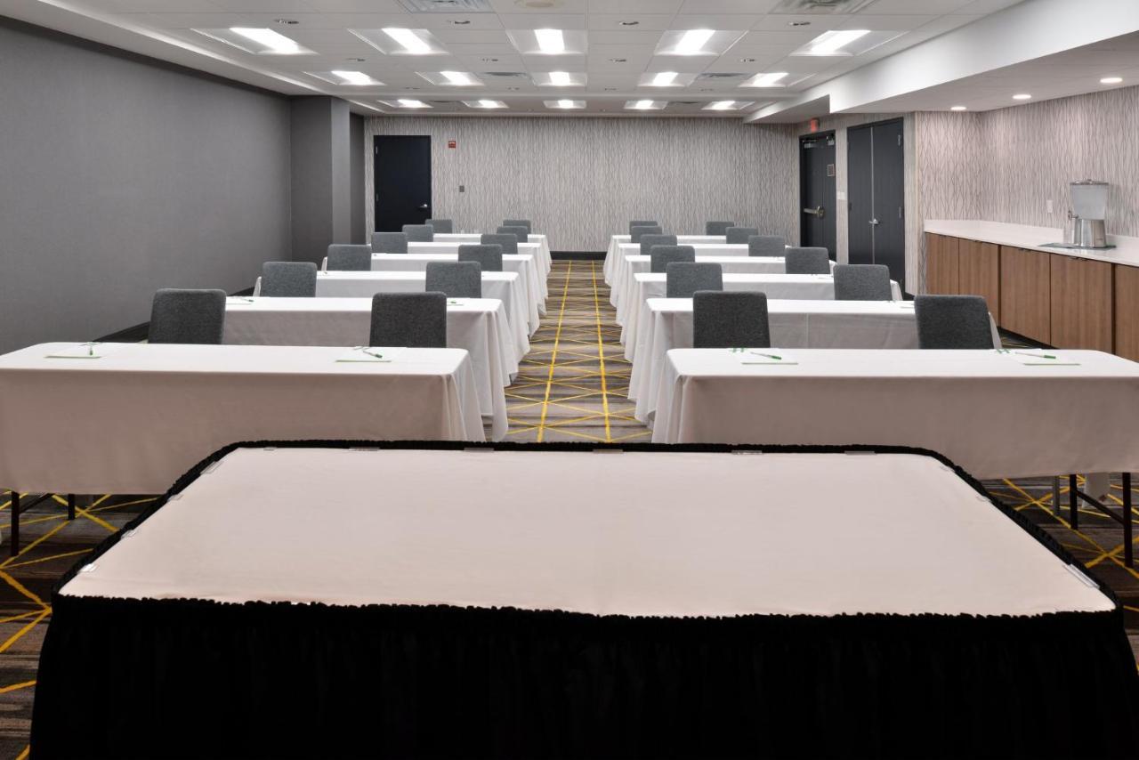 Holiday Inn Hotel & Suites Overland Park-Convention Center By Ihg Kültér fotó
