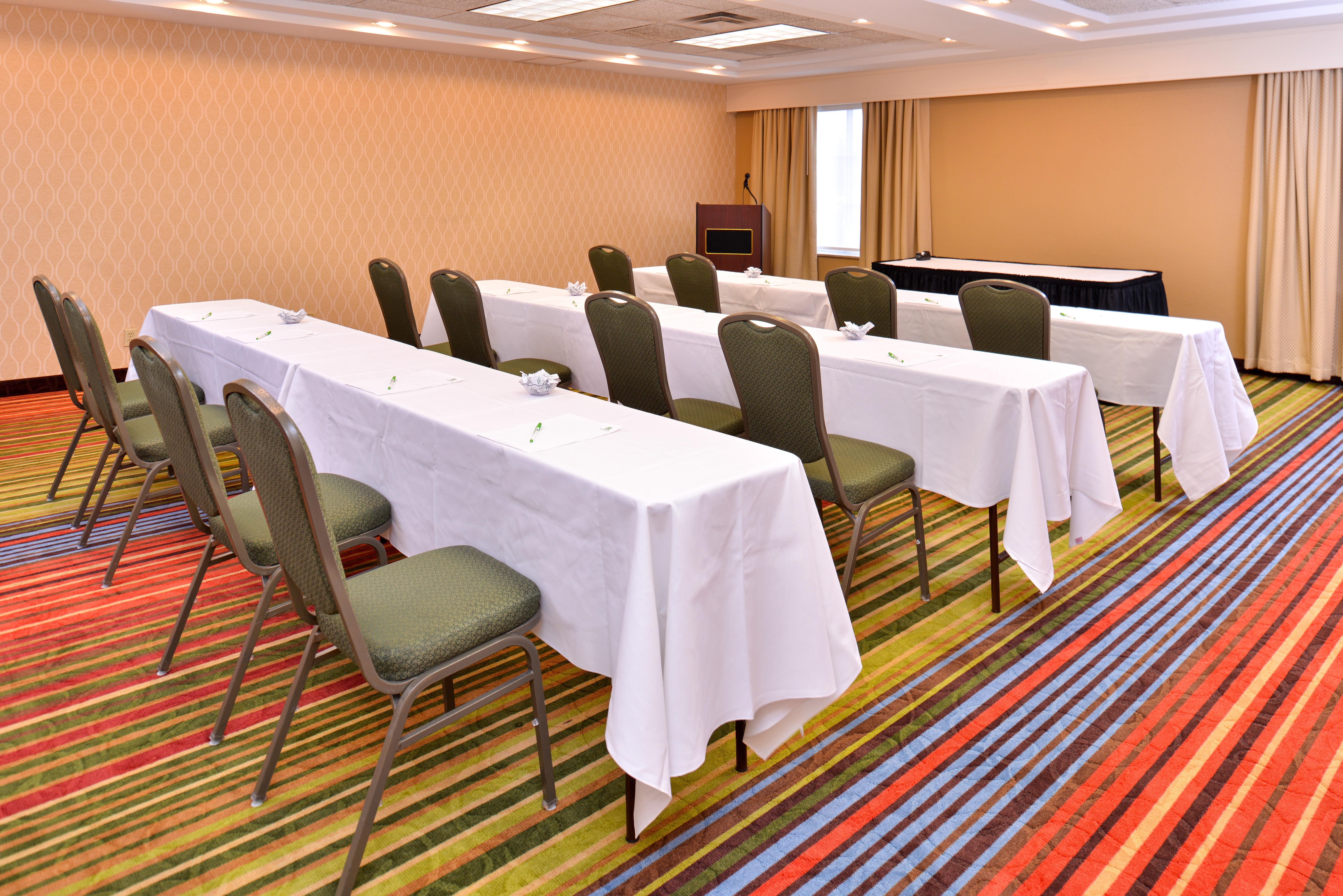Holiday Inn Hotel & Suites Overland Park-Convention Center By Ihg Kültér fotó
